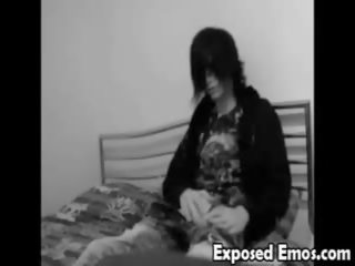 Concupiscent emo ýaş goluboý teasing us with his wang